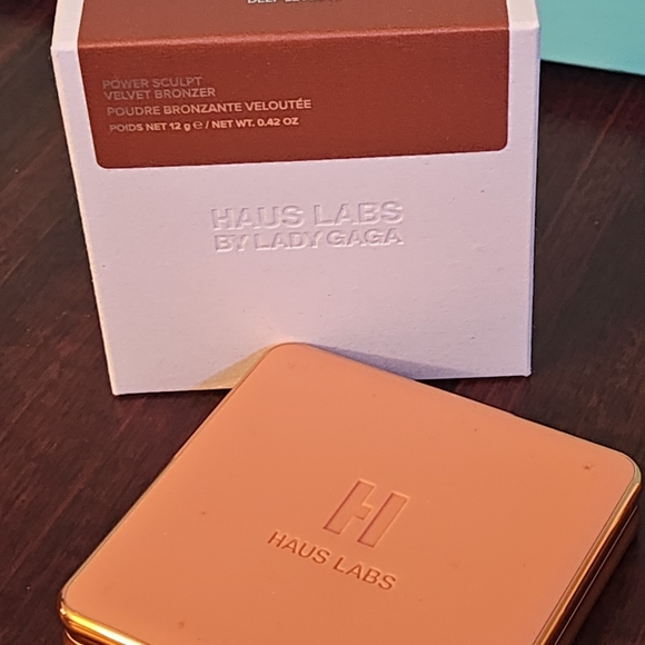 Haus Labs By Lady Gaga Bronze Contour Palette - Picture 2 of 3